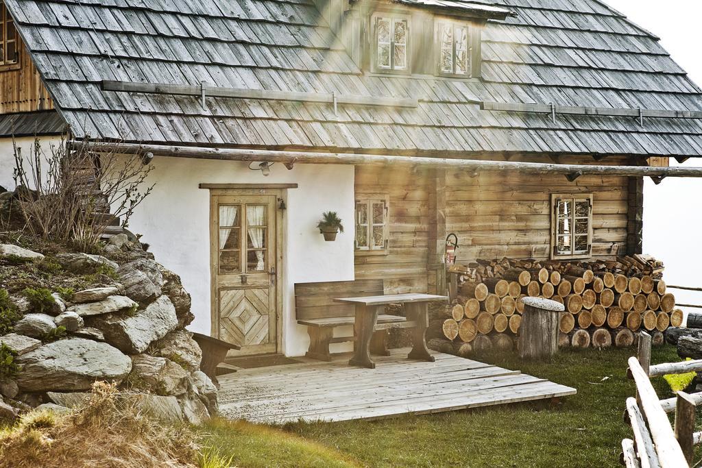Almdorf Seinerzeit Hotel Wiedweg Kültér fotó