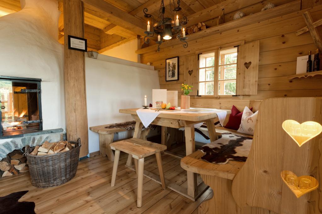 Almdorf Seinerzeit Hotel Wiedweg Kültér fotó