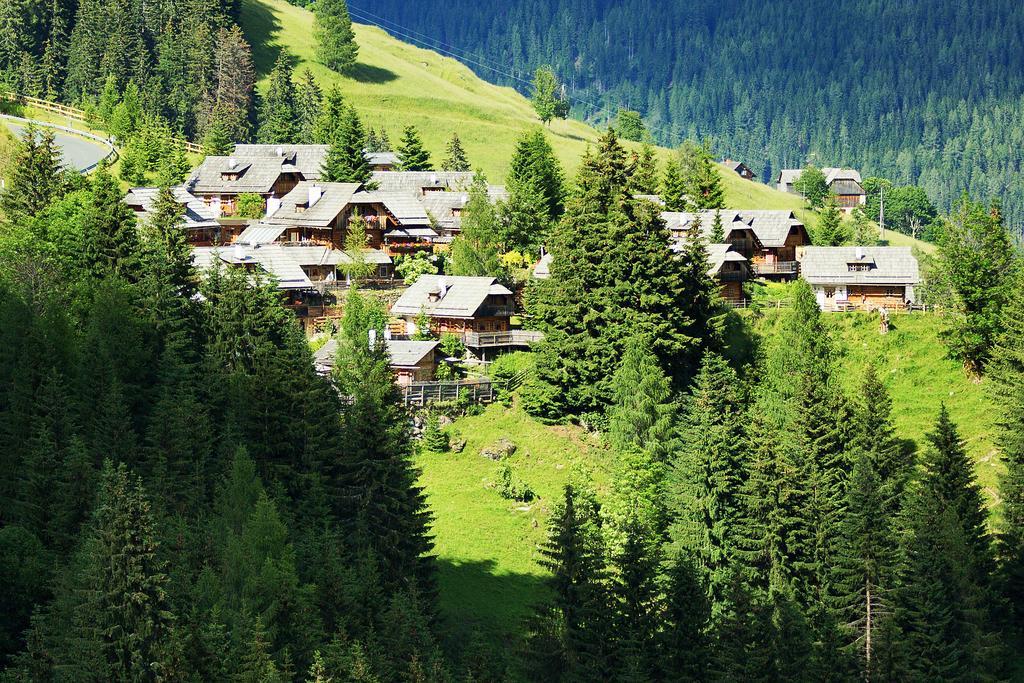 Almdorf Seinerzeit Hotel Wiedweg Kültér fotó