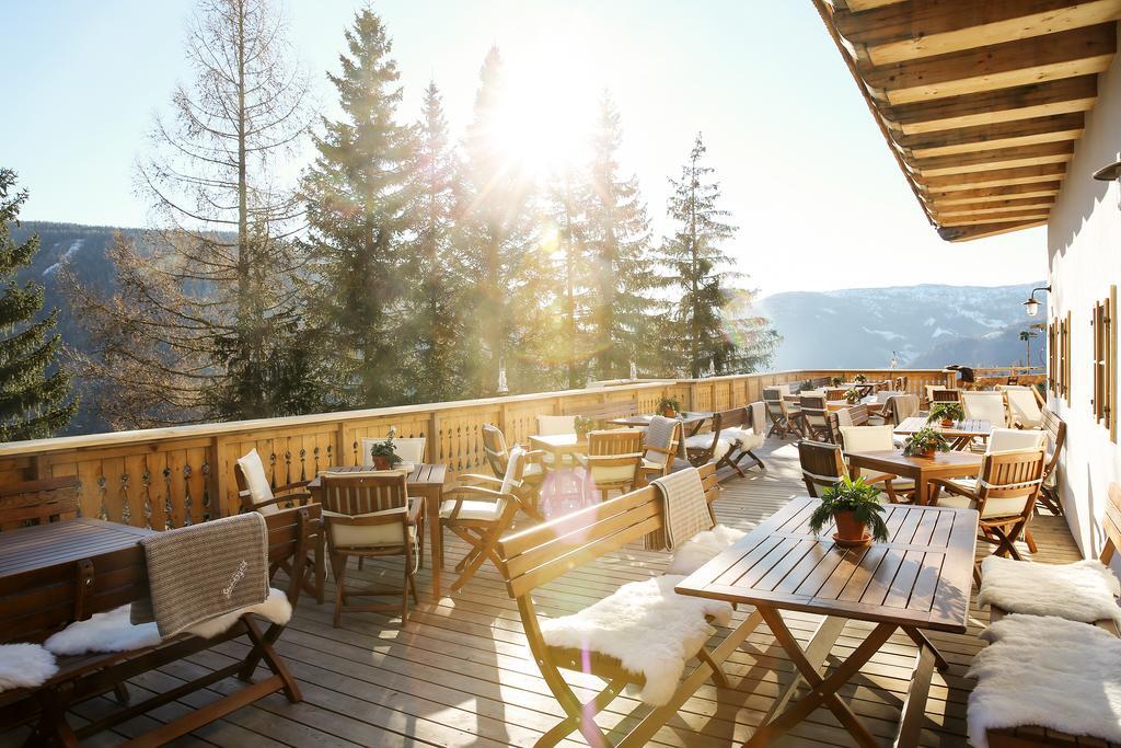 Almdorf Seinerzeit Hotel Wiedweg Kültér fotó