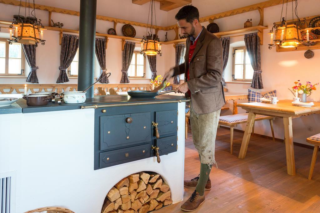 Almdorf Seinerzeit Hotel Wiedweg Kültér fotó