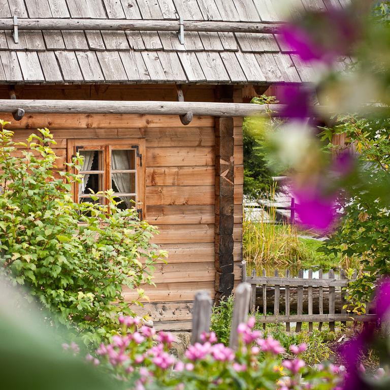 Almdorf Seinerzeit Hotel Wiedweg Kültér fotó